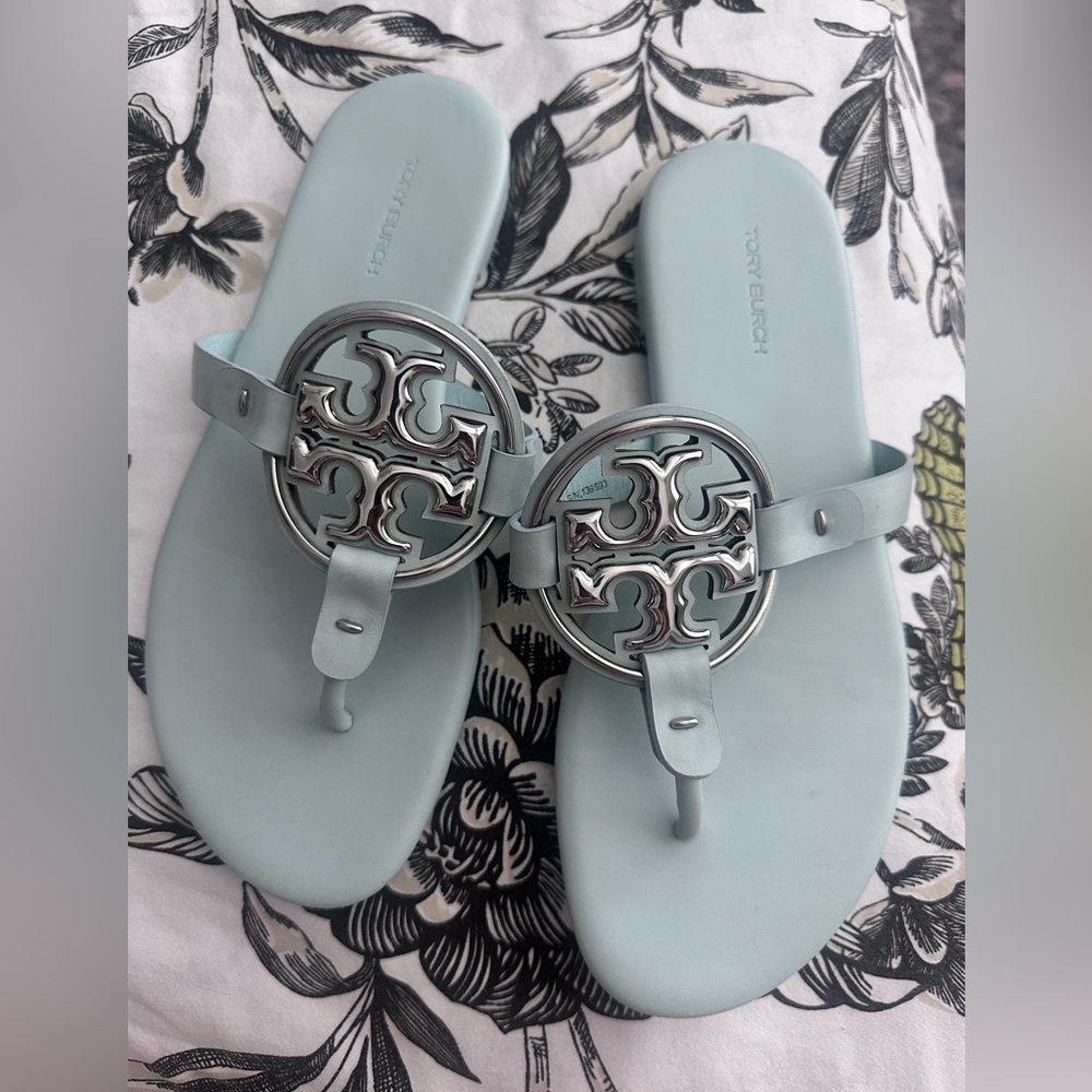 Tory Burch Metal Miller Lght Blue Silver Sandals 7.5
